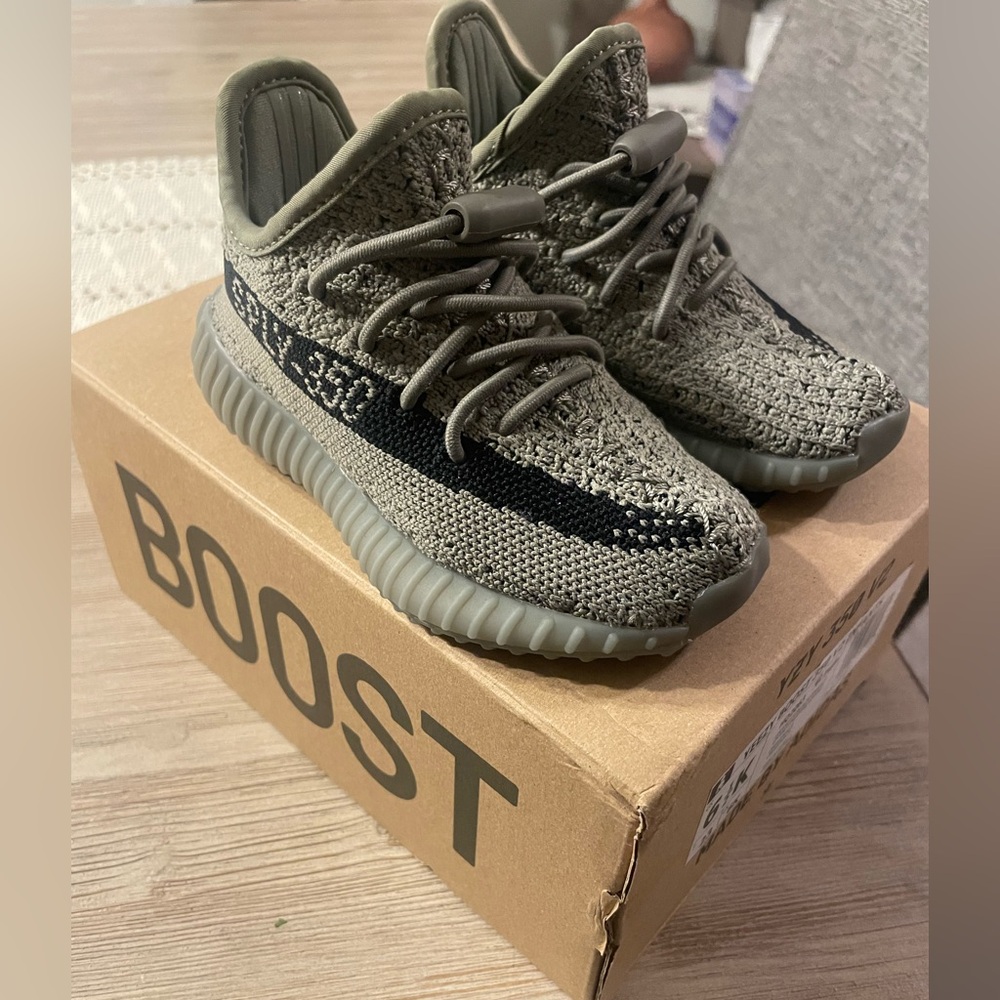 Adidas Yeezy Boost 350 V2 Infant